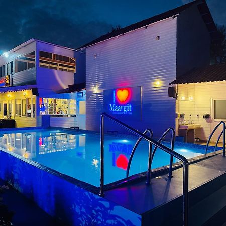 Maargit Beach Resort Mandrem Bagian luar foto
