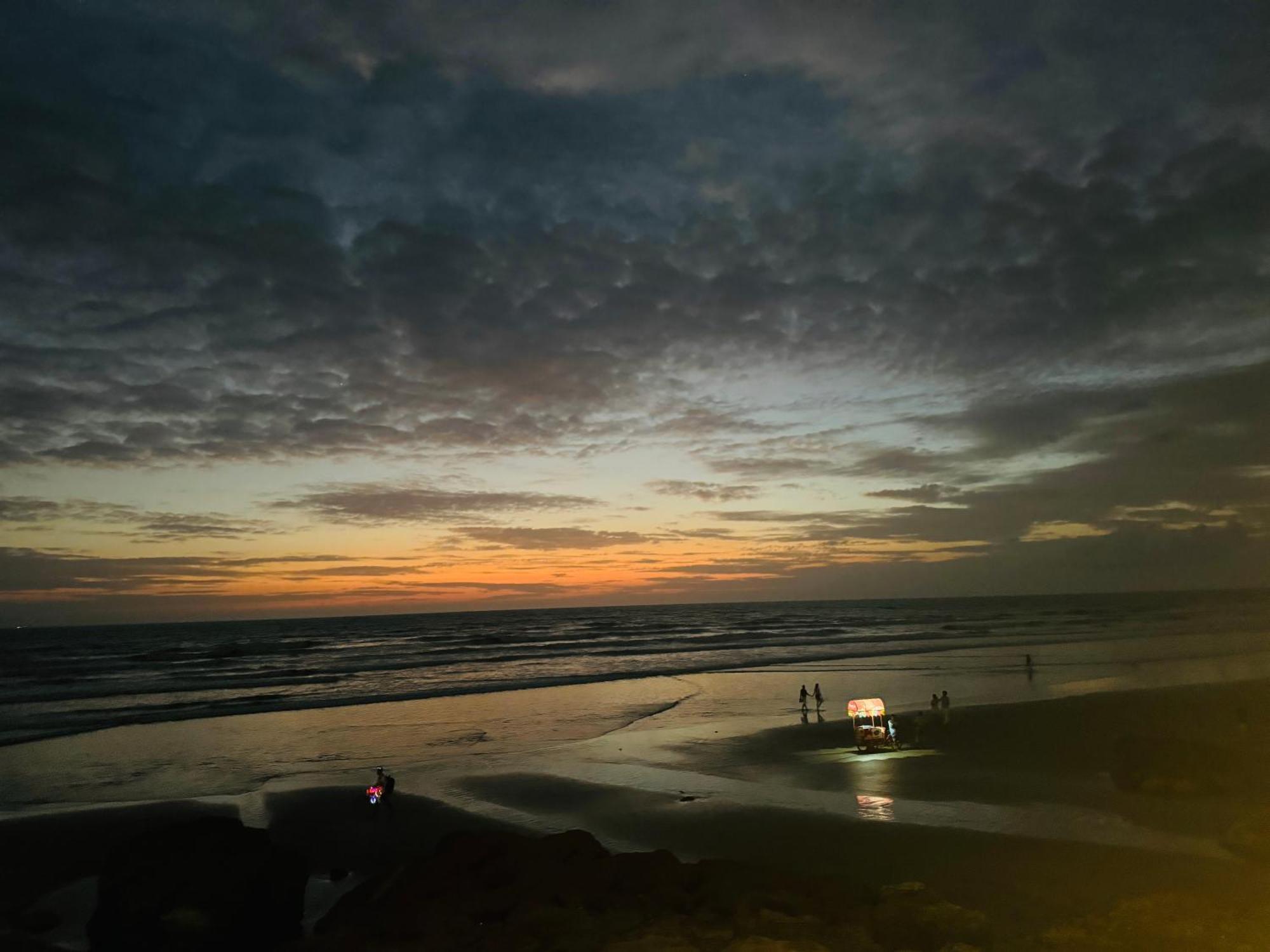 Maargit Beach Resort Mandrem Bagian luar foto