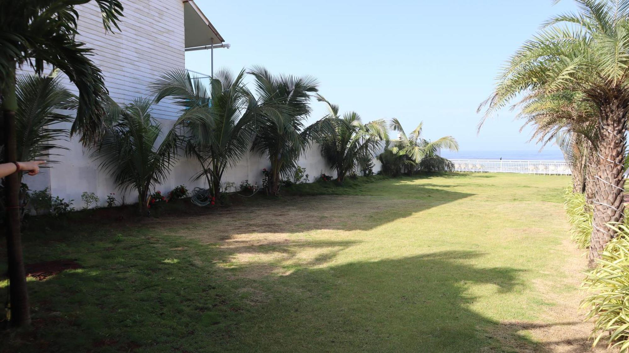 Maargit Beach Resort Mandrem Bagian luar foto